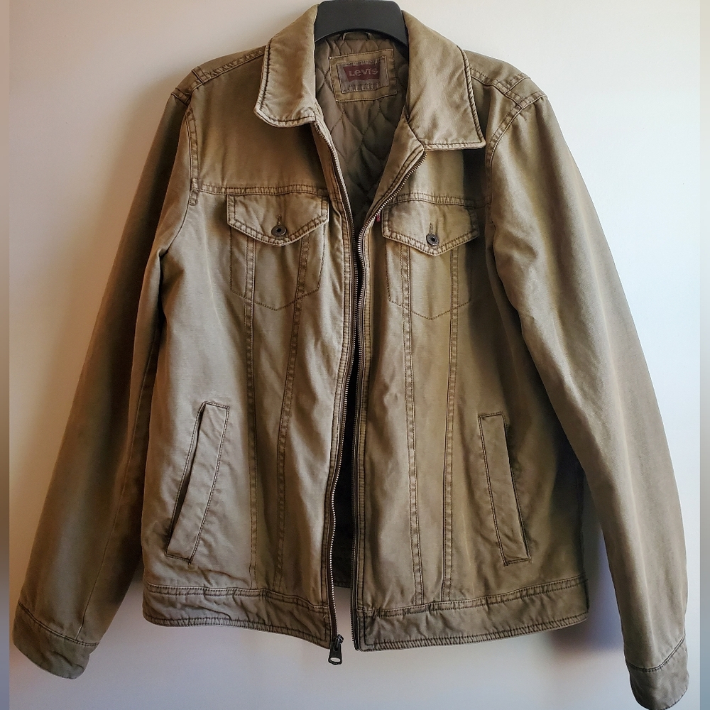 Levi's Men's Trucker Jacket Medium Quilted Lined Military Khaki Canvas Work Coat
